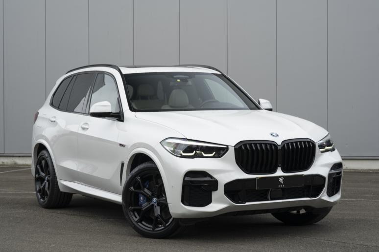 BMW X5 45e M-SPORT/REALHYBRID/BTW/PANO/KEYLESS/HEADUP